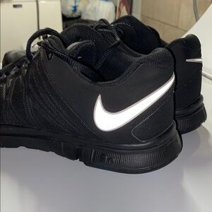 Nike Black Trainer Sneakers Mens Size 11